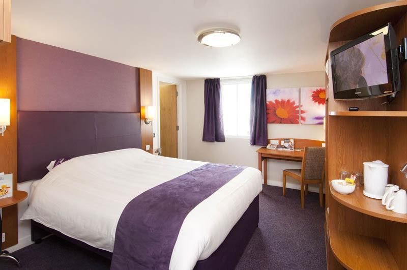Premier Inn Stirling South מראה חיצוני תמונה