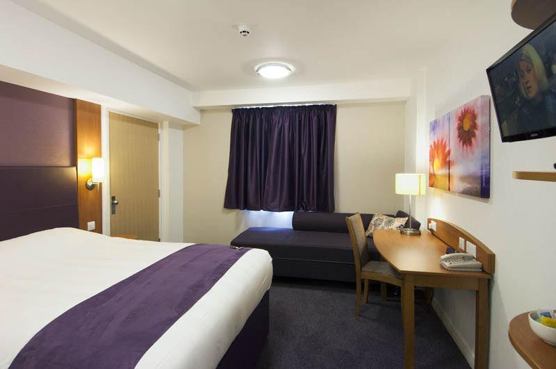 Premier Inn Stirling South מראה חיצוני תמונה